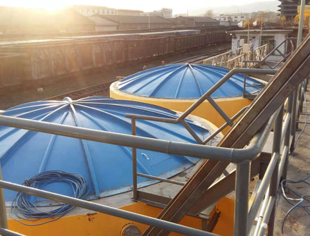 ������w��