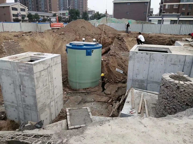 һ�w����վ